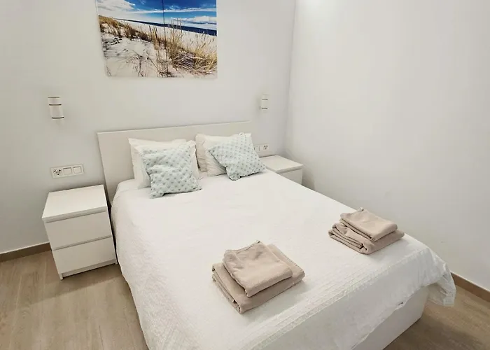 Bonito Carvajal - - The Wave Apartamento *